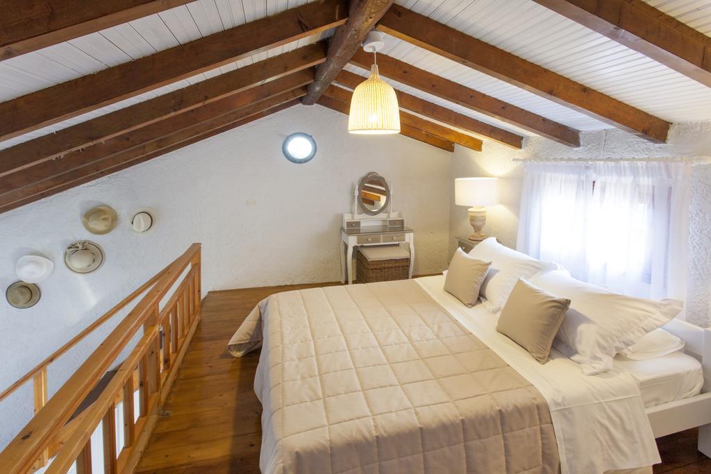 Glyfada Beach Villas Longós Zewnętrze zdjęcie