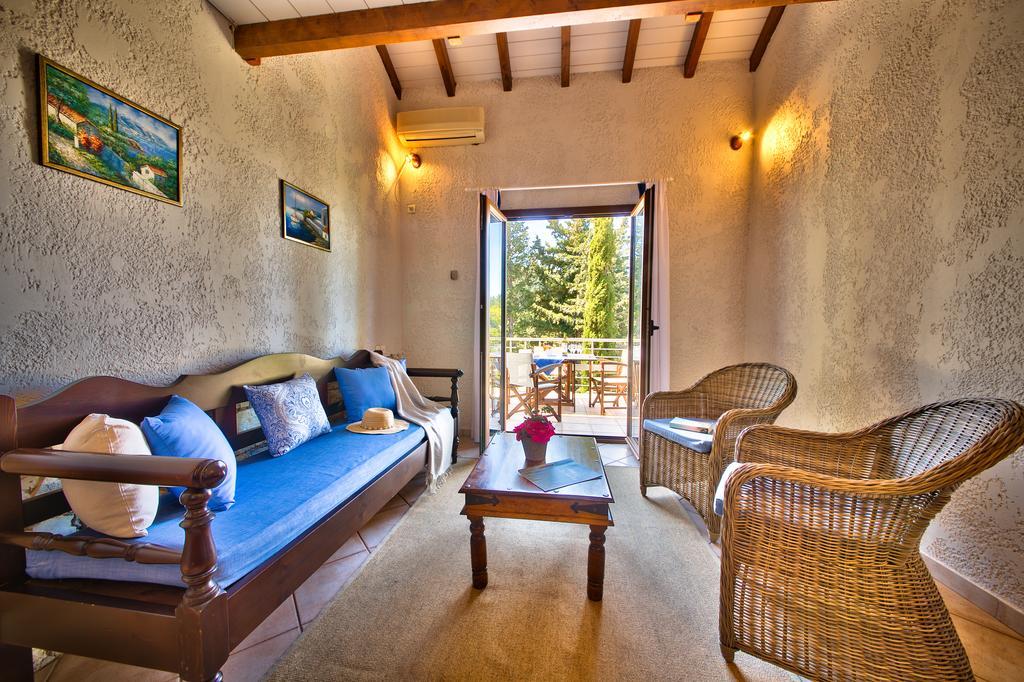 Glyfada Beach Villas Longós Zewnętrze zdjęcie